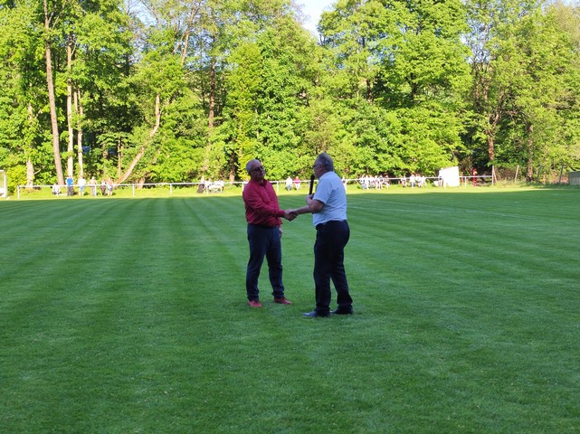 FOTO z ocenenia J. Majtána