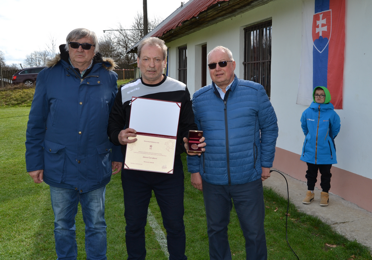 FOTO z ocenenia J. Černáka